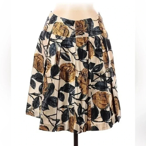 An Original Milly of New York 100% Silk Floral Fit & Flare Pleated Skirt Size 8 - Picture 3 of 8